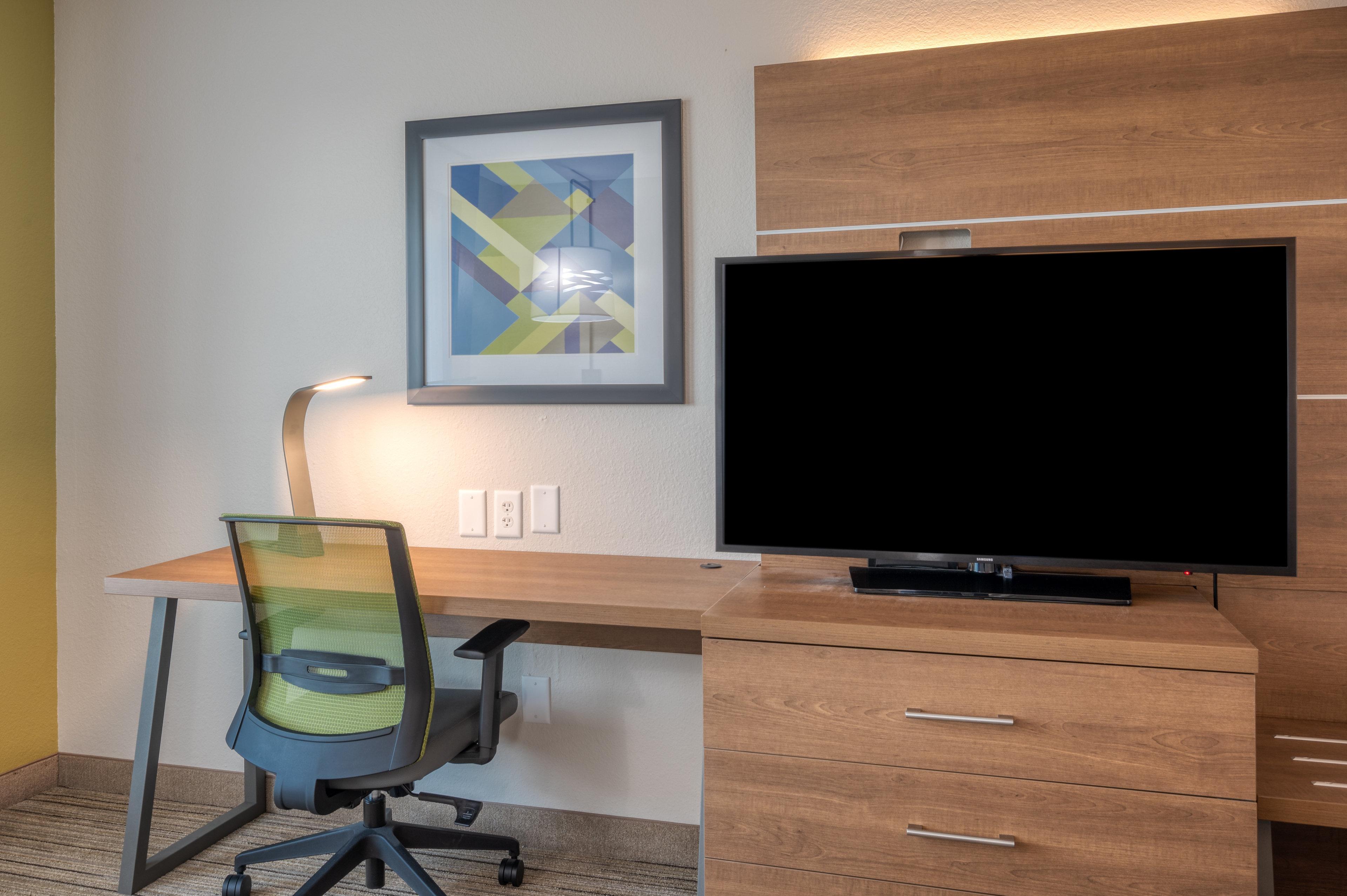 Holiday Inn Express Hotel & Suites Greenville By Ihg Exterior photo